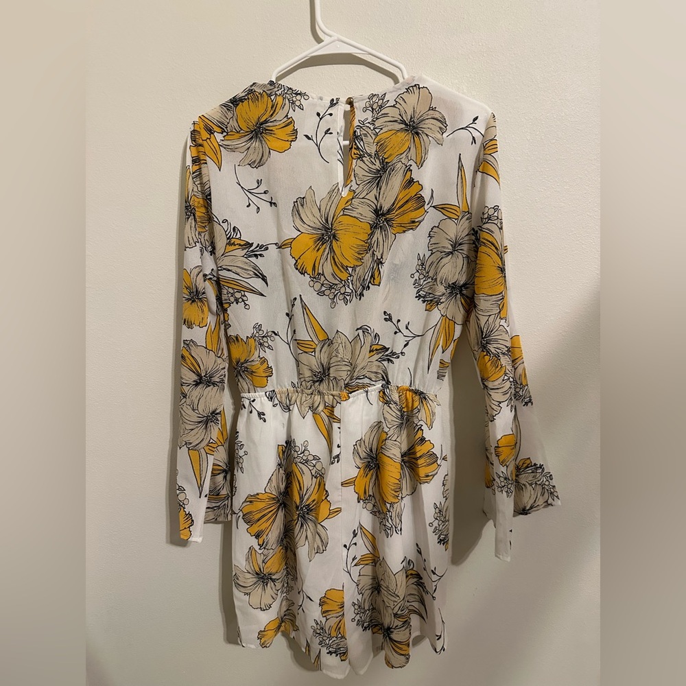 FLORAL ROMPER - Picture 3 of 3